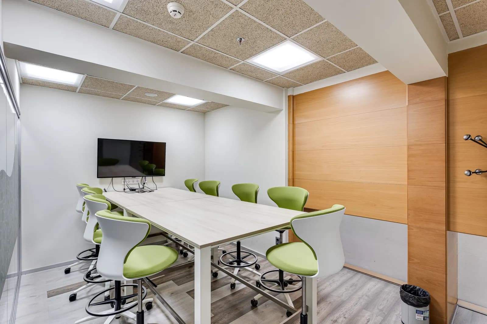 Torre Allianz, workspace photo 1