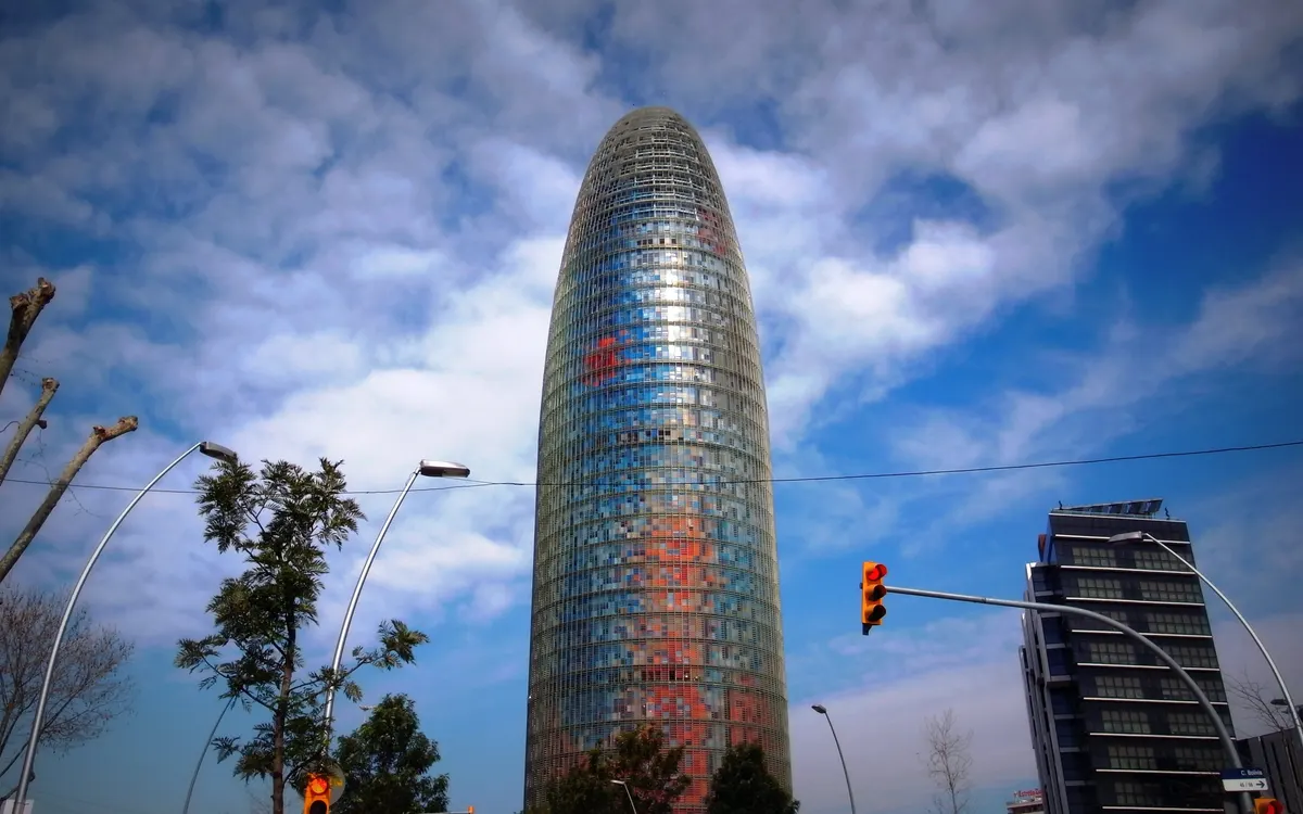 La Torre Glòries dans le district tech 22@ de Poblenou à Barcelone